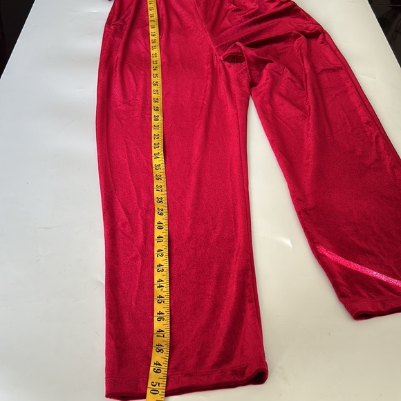If By The Sea Red Velvet Jumpsuit Large - Picture 14 of 17
